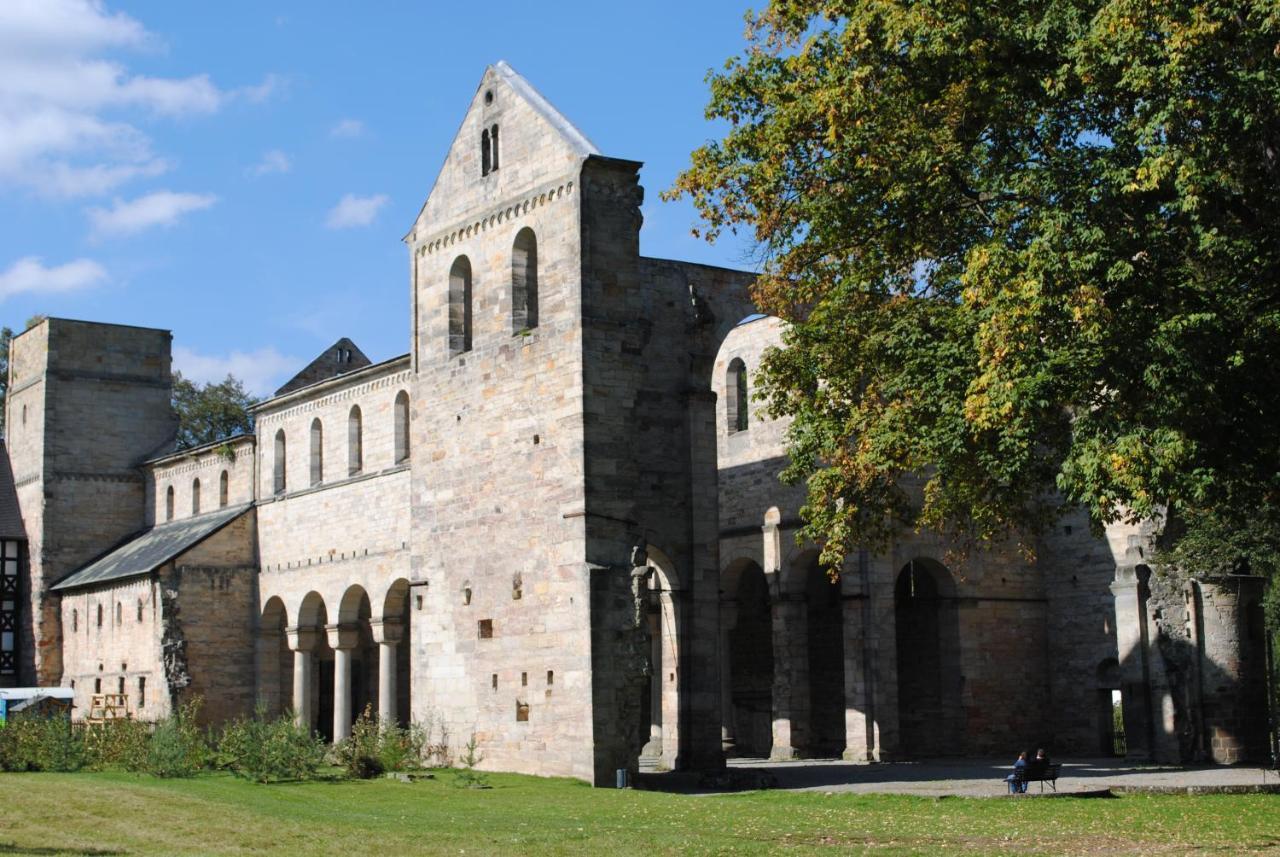 Fewo An Der Klosterruine Paulinzella Mit Kostenfreien Parkplatz Und Wlan Exteriér fotografie