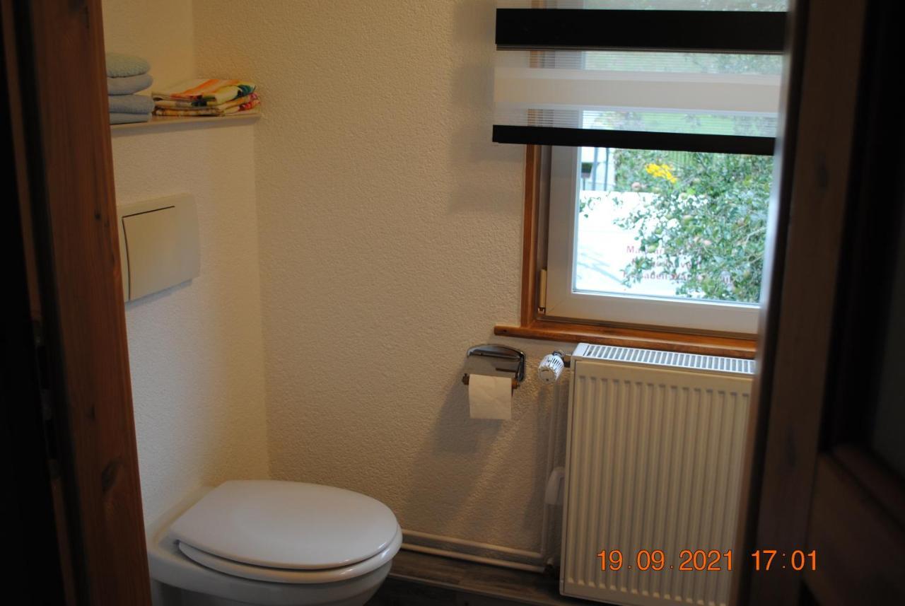 Fewo An Der Klosterruine Paulinzella Mit Kostenfreien Parkplatz Und Wlan Exteriér fotografie
